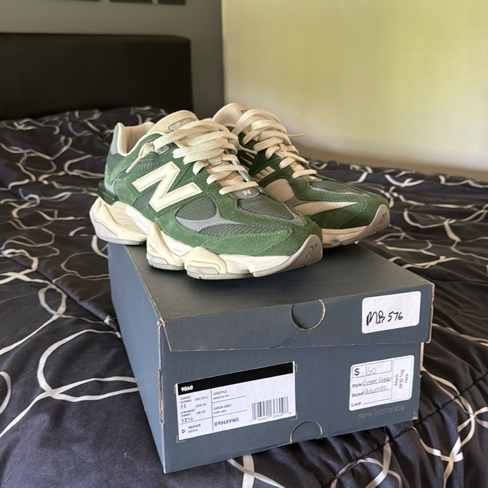 New Balance Nori Green/ Grey Men’s Size: 11